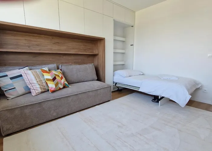 Daire 3 With Parking, Air Condition Near Airport