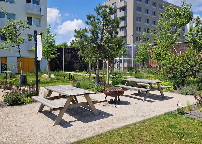 3 With Parking, Air Condition Near Airport * Bratysława