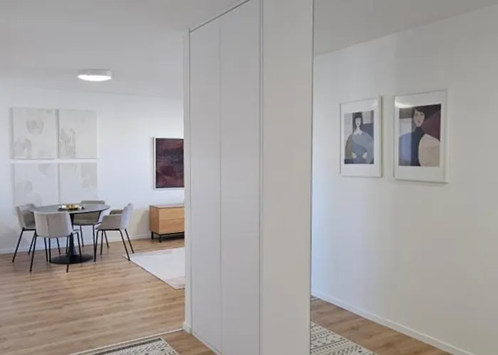 Apartament 3 With Parking, Air Condition Near Airport Bratysława