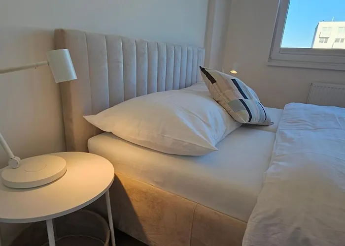 Apartament 3 With Parking, Air Condition Near Airport Bratislava