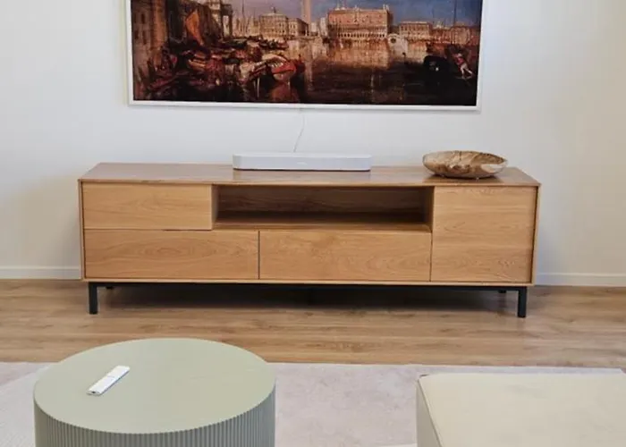 3 With Parking, Air Condition Near Airport *